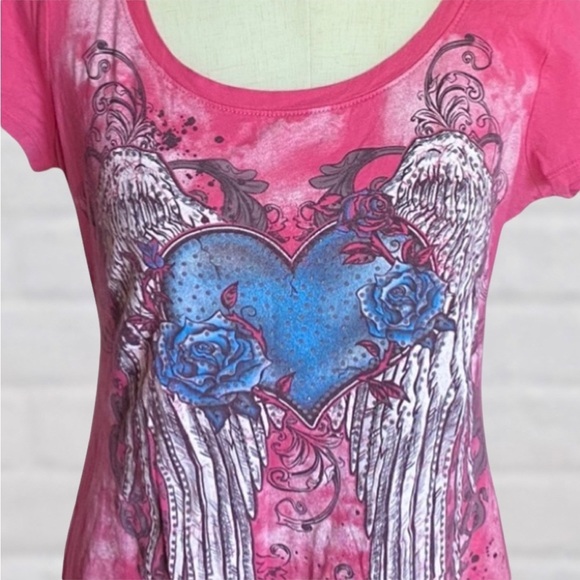Ransom Pink and Blue Graphic Tee Angel Wings and Heart - Picture 3 of 4